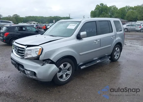2015 Honda Pilot Ex-L z USA, uszkodzony, nr VIN 5FNYF4H59FB043920